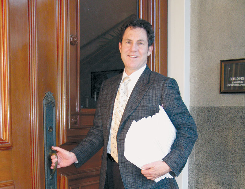 RBOC Takes ‘Save Cal Boating’ Letters to Governor